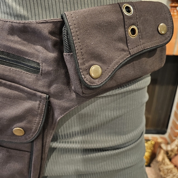 Canvas Brown 2 Pouch Belt Bag Crossbody OS New - Picture 5 of 6